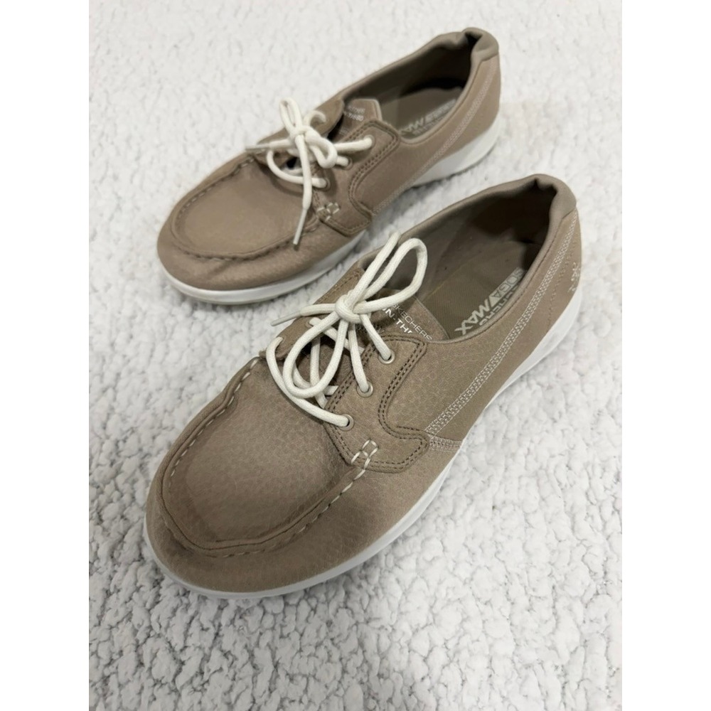 Skechers On-The-Go Goga Max Boat Shoes Womens 9 Taupe Loafers Slip On Casual‎